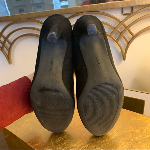XAppeal Black Velvet Pumps 7.5 - Picture 6 of 13